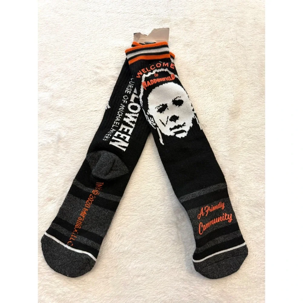 Spencers Crew Halloween Michael Myers Haddonfield Crew Socks Mens‎ Size 8-12 NWT